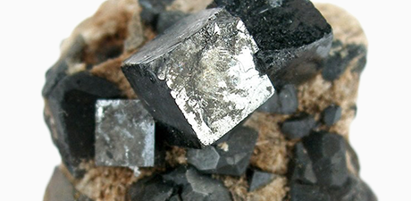 Perovskite crystals