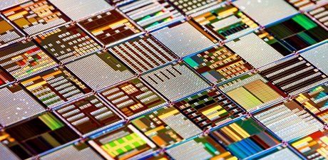 Identifying Sub-10 μm unknown organic foreign matters